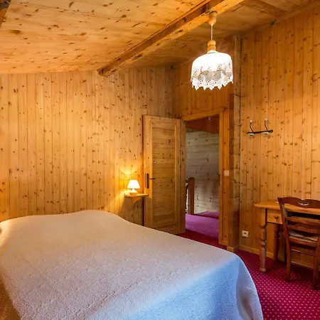10 Pers A - 5 Ch - Calme - Cheminee - Animaux Admis - Parking - Fr-1-437-73 La Clusaz